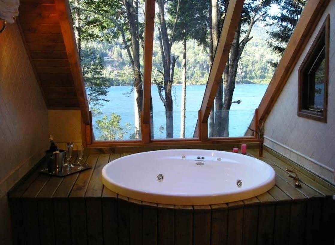 Patagonia Paraiso - Hotel Boutique On Lake Beach Вилья-ла-Ангостура Экстерьер фото
